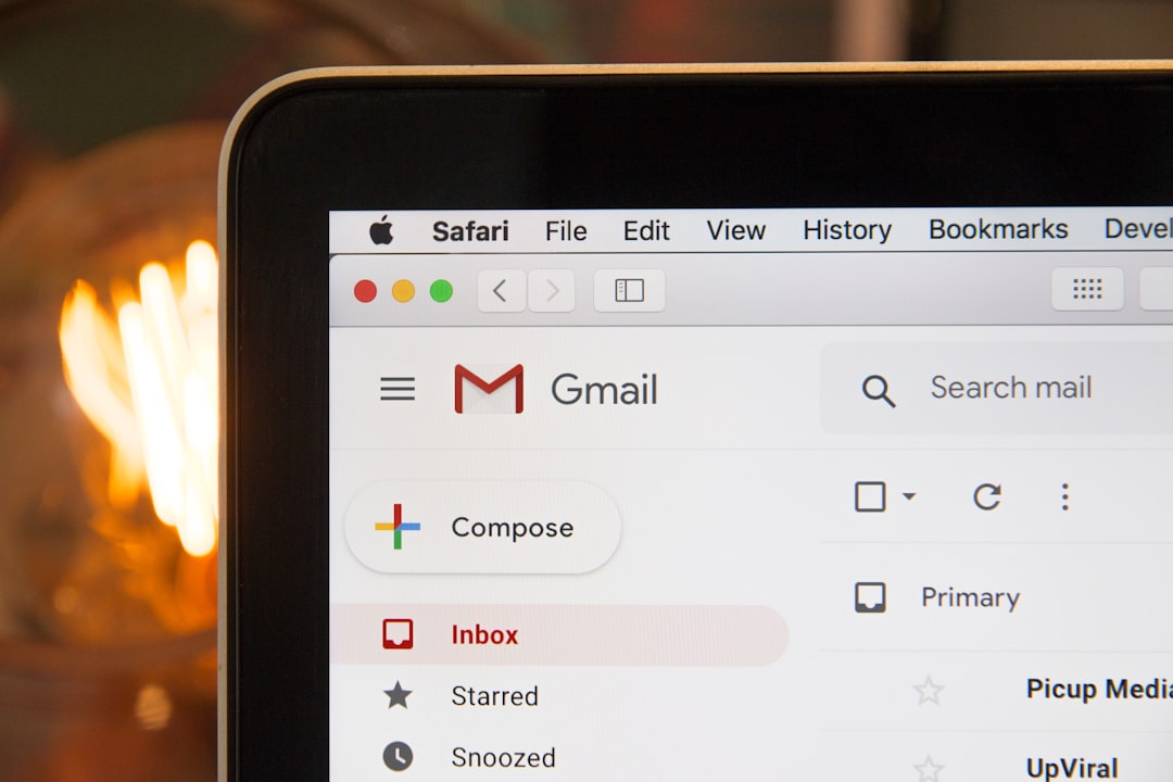 Cara Membedakan Email Asli dan Email Penipuan
